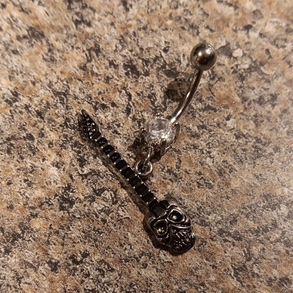 14g Surgical Steel Guitar Skull Belly Button Ring - Picture 1 of 1